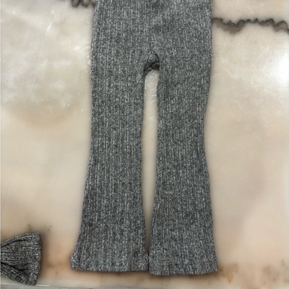 Zara Gray Ruffled Hem set - Picture 5 of 5